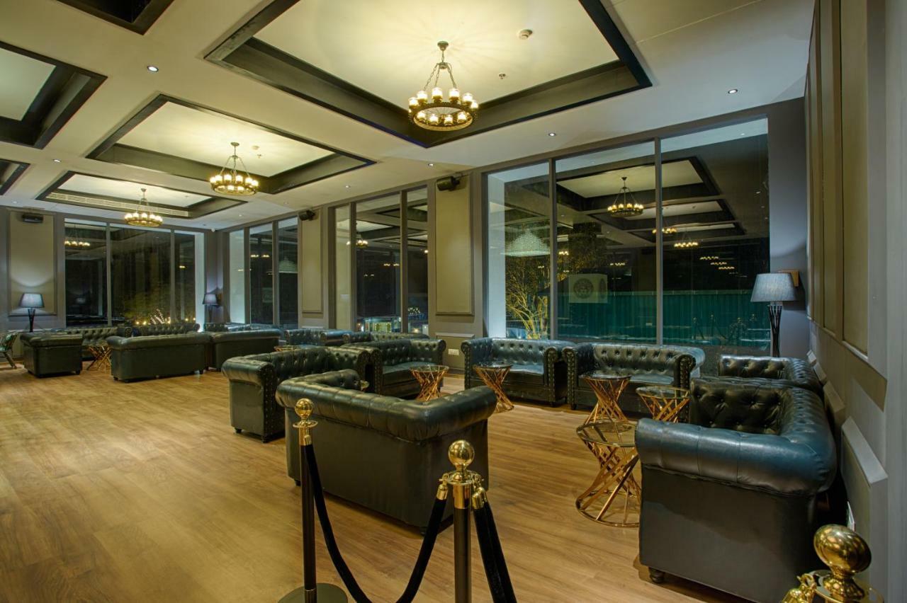 Four Vedas Hotel & Resort Siliguri Luaran gambar